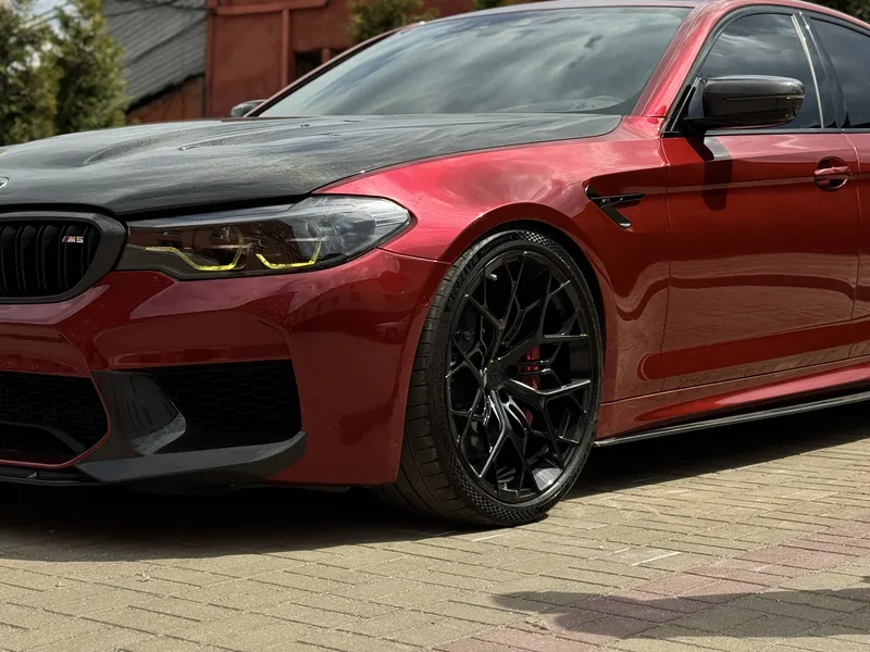 BMW M5 F90