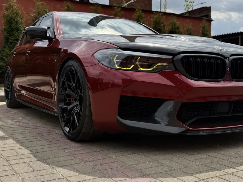 BMW M5 F90