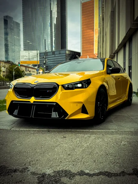 BMW M5 F90